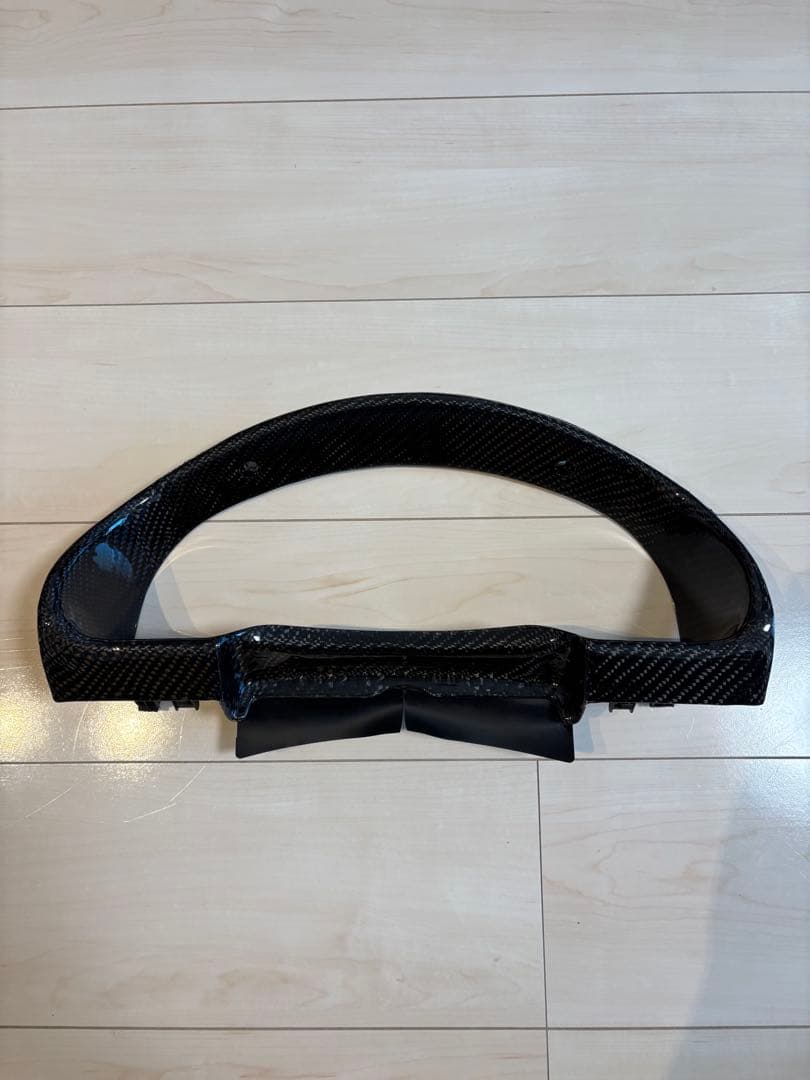 日産 純正 綾織カーボンメーターパネル （中古）