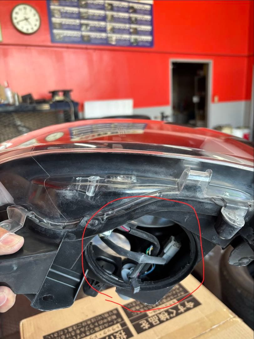 平成28年式ウェイク運転席側ヘッドライト