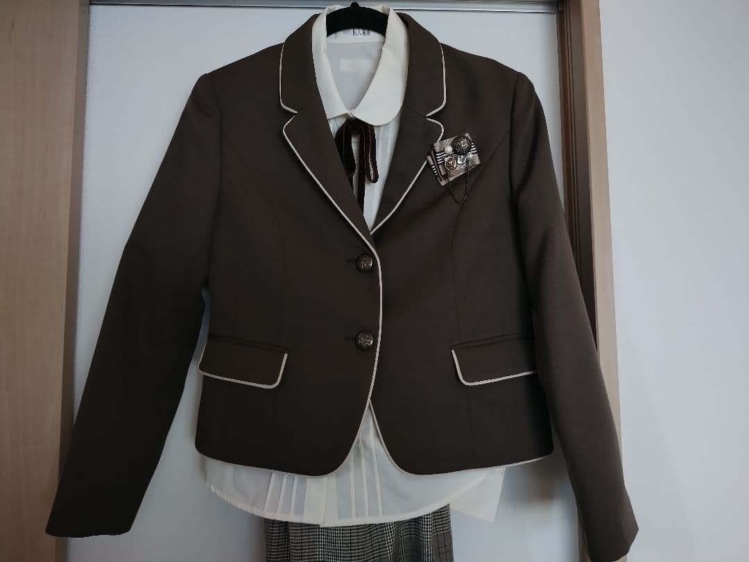 ELLE EN EOIR 卒業式、入学式ブレザーワイドパンツスーツ 160