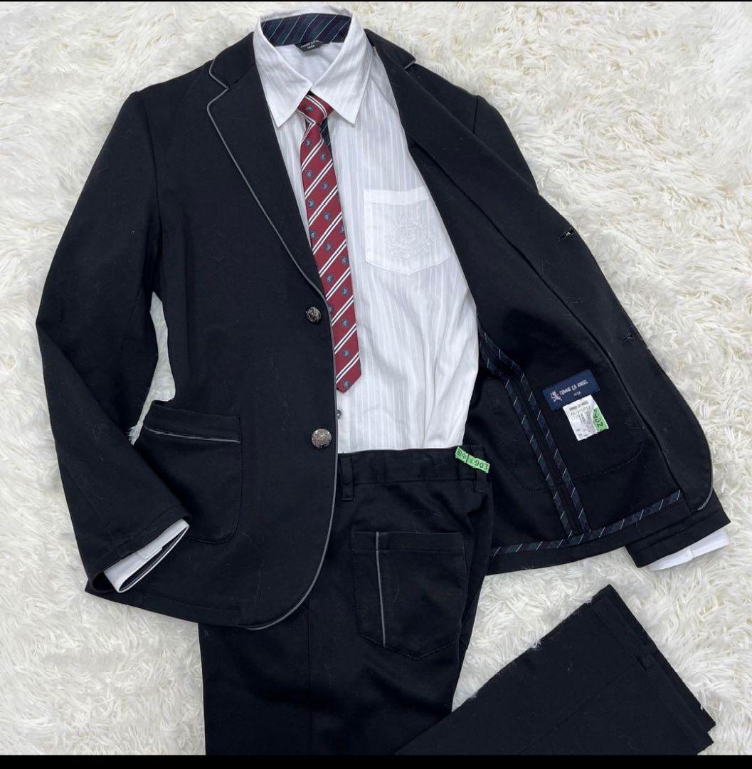 【こっぺぱん 黒スーツ・赤ネクタイ付き