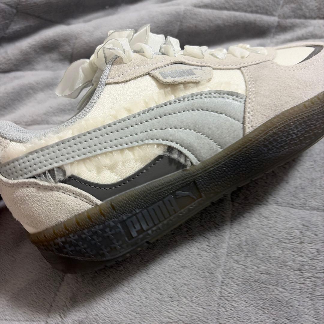 PUMA ホワイト グレー スニーカー