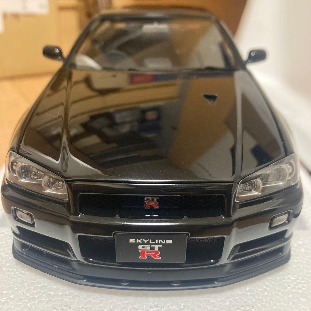 Nissan SKYLINE GT-R V-spec II 1/18 ミニカー