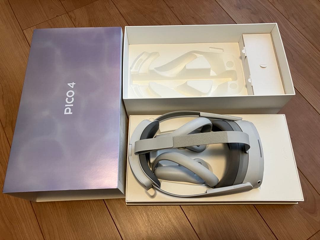 PICO 4 VRヘッドセット ホワイト