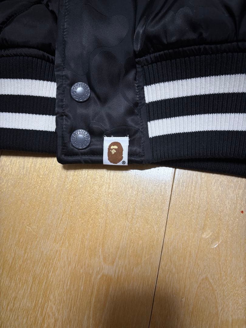 ご*け様 A BATHING APE SOLID CAMO VARSITY JA