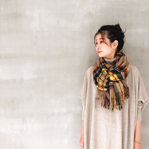 Johnstons　ジョンストンズ　カシミヤ　100％　ストール　中判