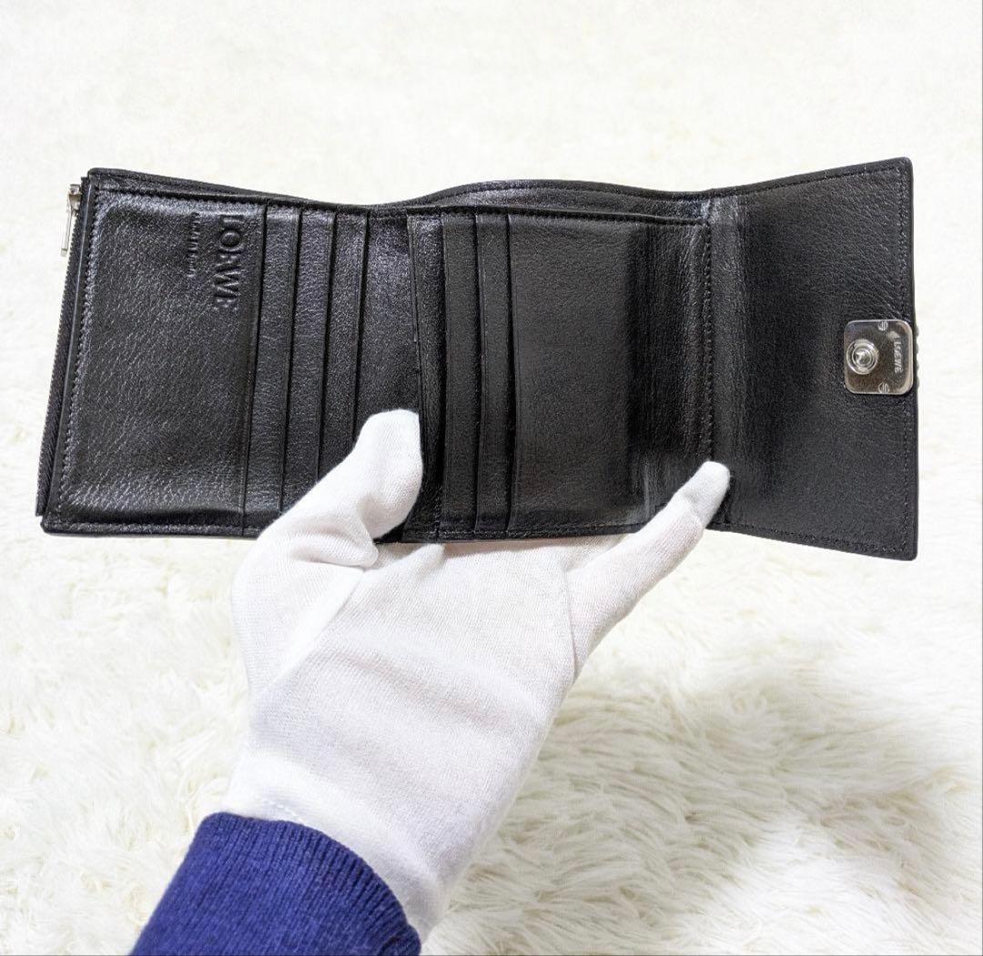 超値下げ美品‼️LOEWE アナグラム トライフォールドウォレット ロエベ 財布