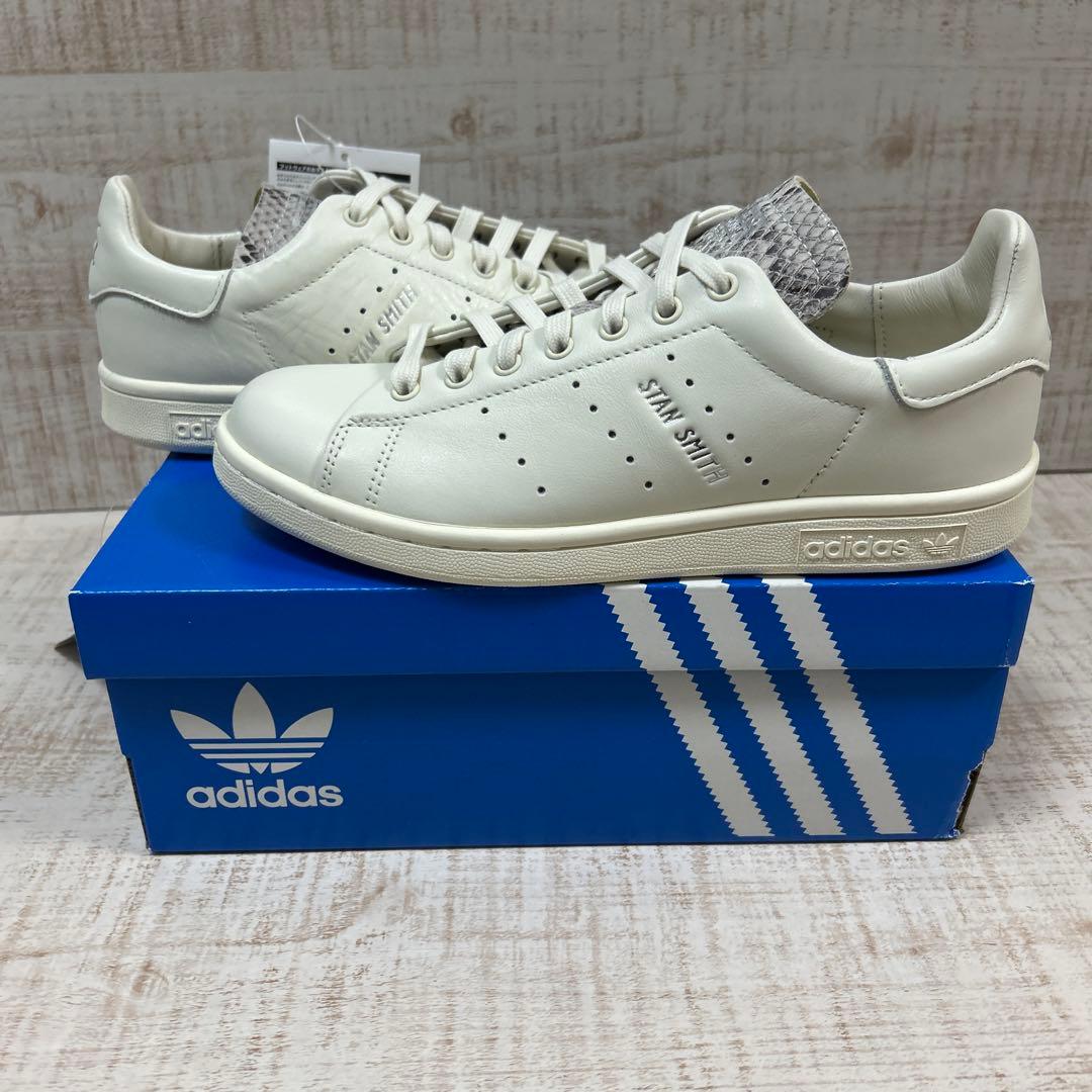 新品未使用箱付き IENA別注　アディダス　スタンスミス