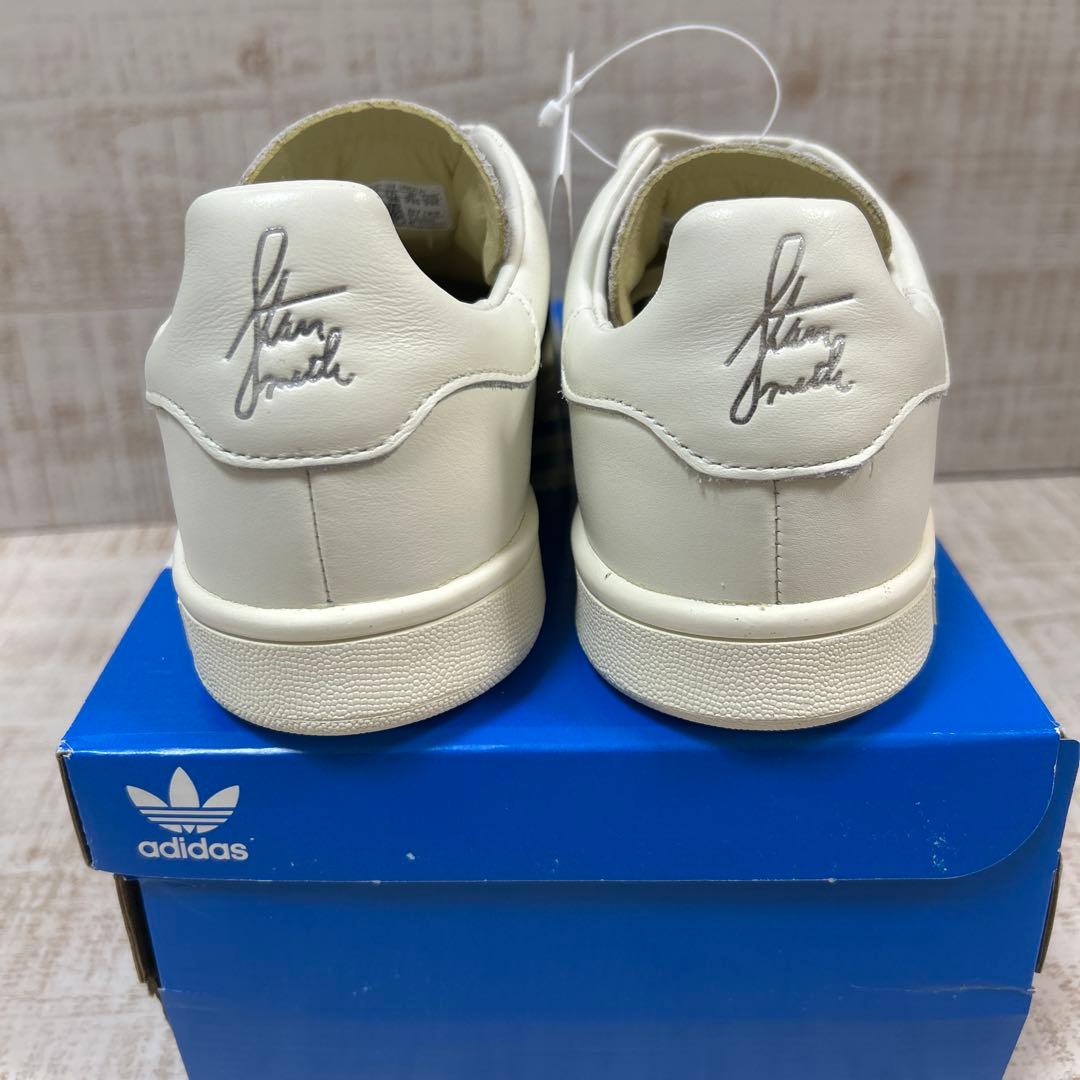 新品未使用箱付き IENA別注　アディダス　スタンスミス