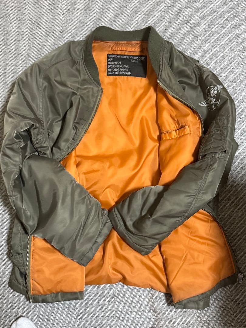 Stussy MA-1スタイルジャケット オリーブ色