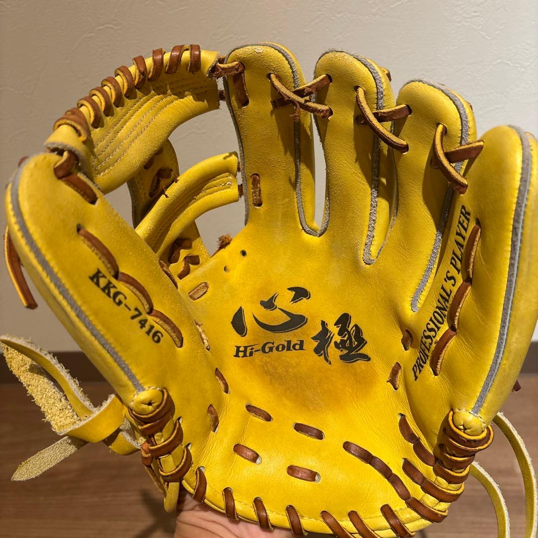 ぴ*ー様 【レア旧ロゴ】心極　ハイゴールド　内野手　 軟式用　グローブ