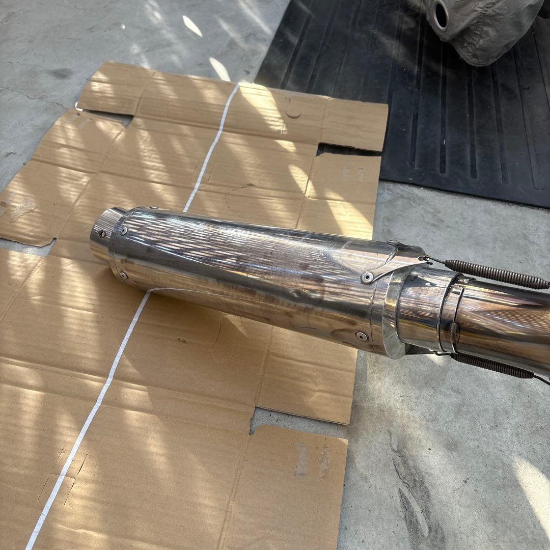 ゼファー1100 マフラー