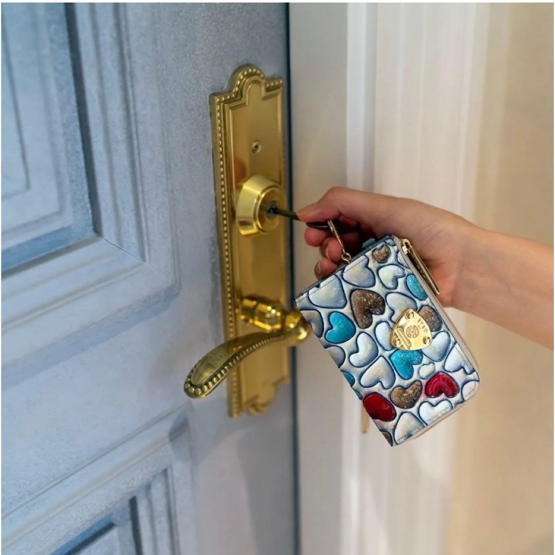 【現行✨完売品】アタオ カームラブ ベルハッピーヴィトロキャトル キーケース