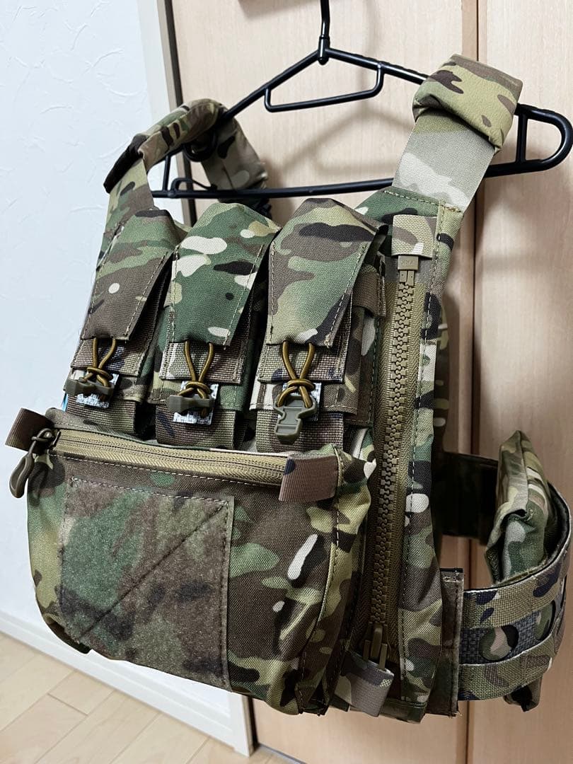 新品　FCPC V5 タイプ　バックパネル　クイックリリース