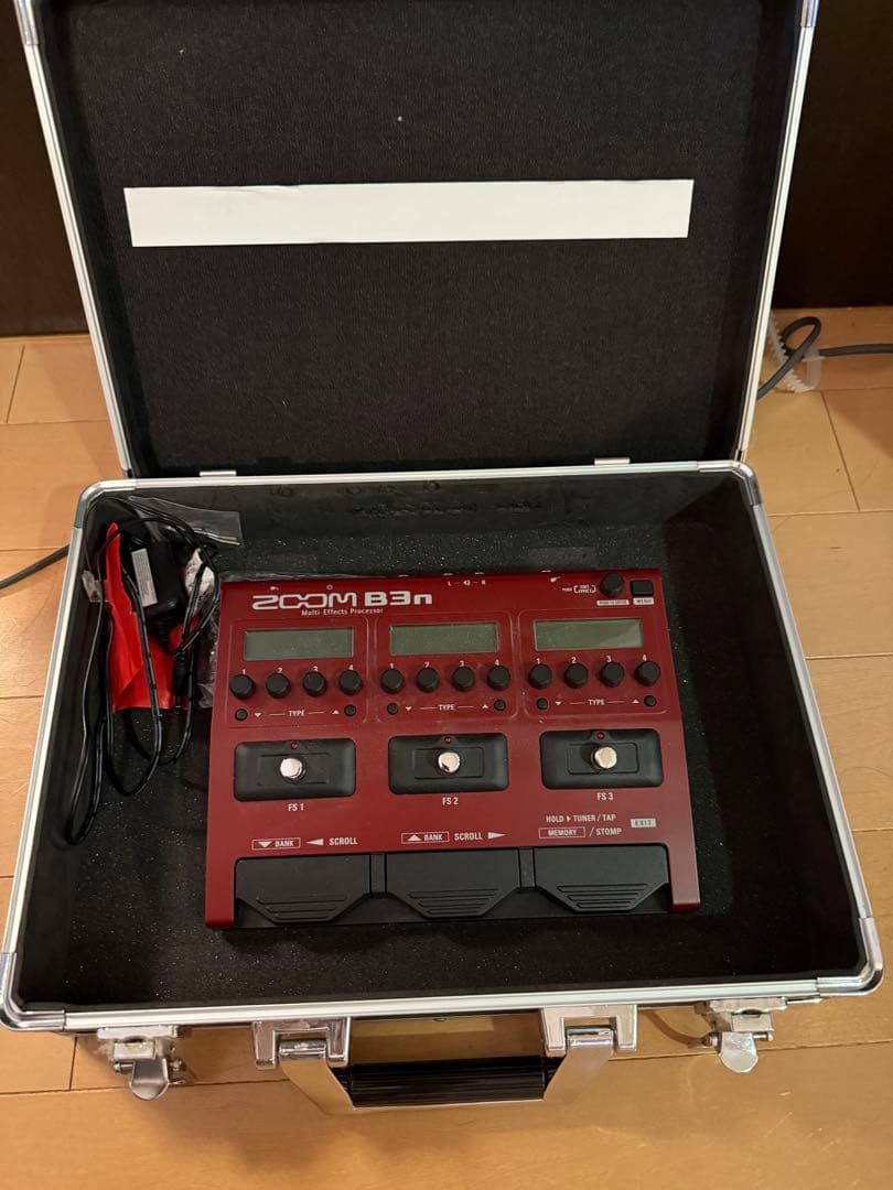 Warwickロックベース5弦エレキベース