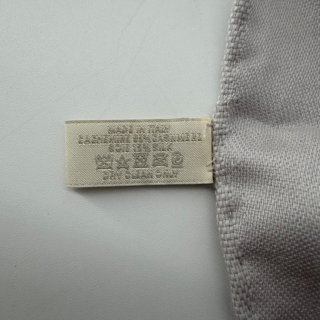 16775✨HERMES 大判ストール 幾何学 ロゴ グレー