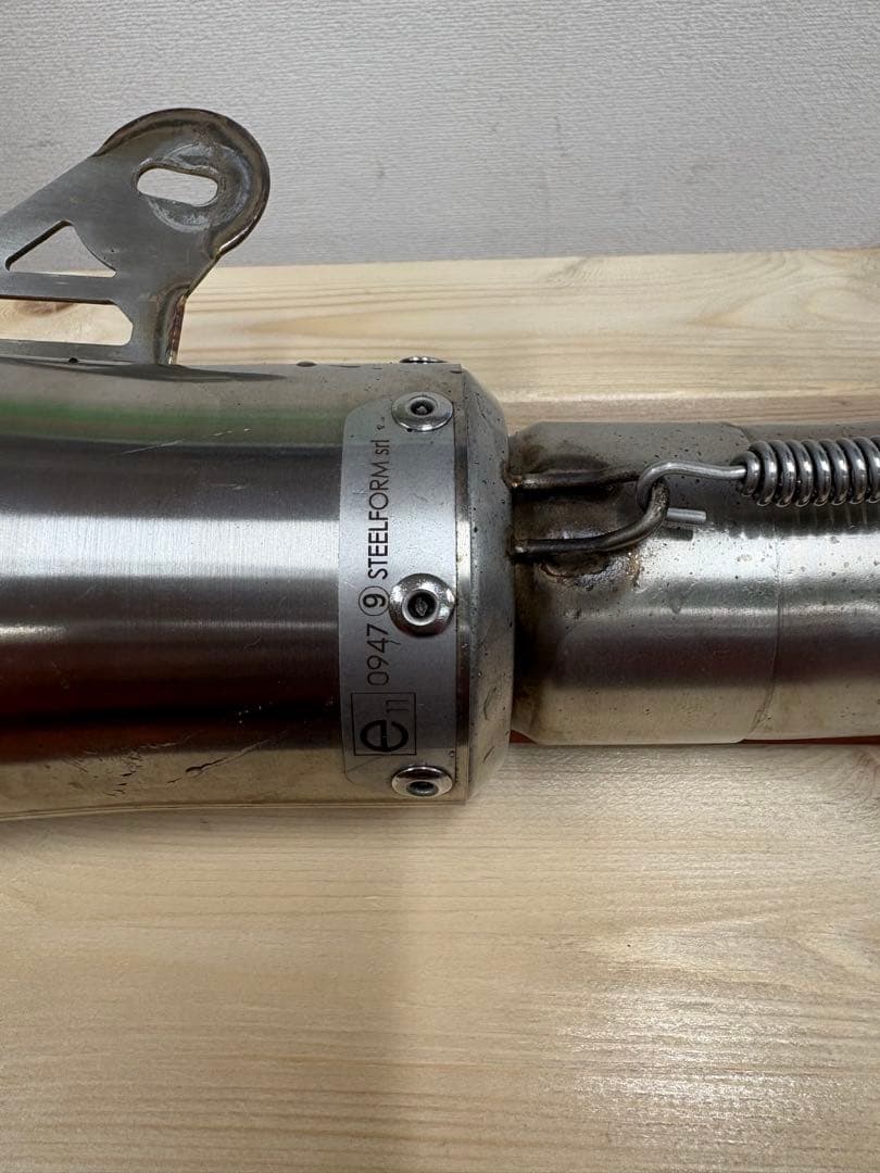 RnineT hp corse スリップオンマフラー