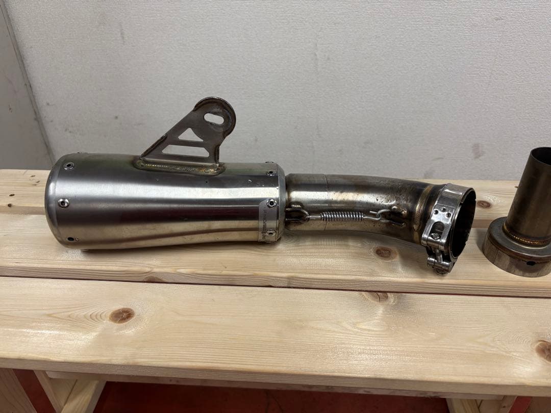 RnineT hp corse スリップオンマフラー