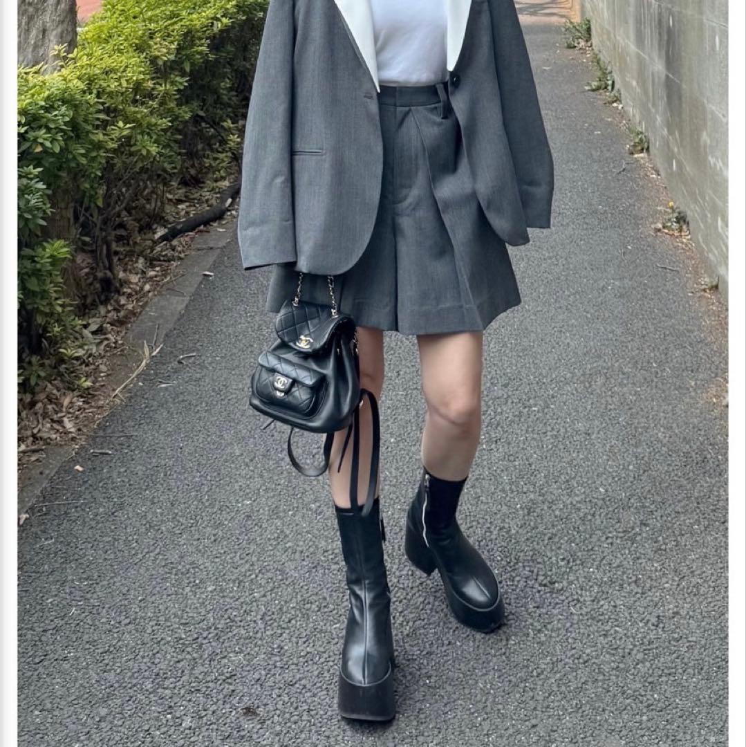 you　新品未使用フロントタックショートパンツ miniqu　グレー