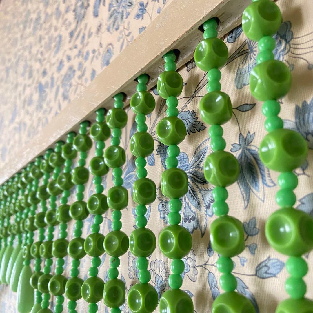 昭和レトロ　ビーズのれん　レトログリーン　当時物　レトロポップ