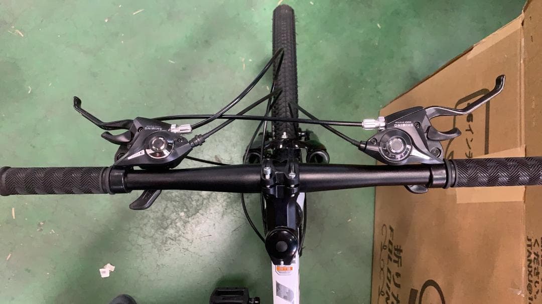 自転車 クロスバイク 21段変速 26インチ マウンテンバイク