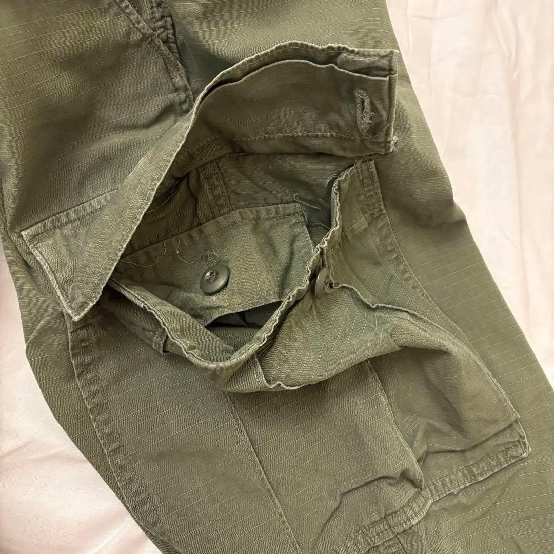 ミリタリー　カーゴパンツ