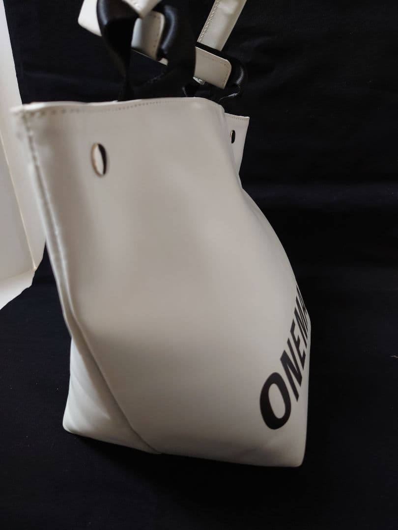 [美品]ONEMADEワンメイドトートバッグ　本革製ホワイト