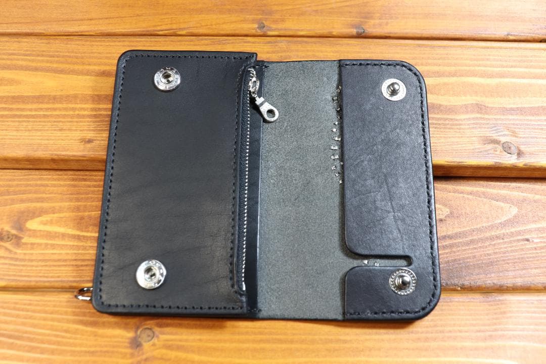 フラワースタッズ　ミドルトラッカーウォレット 　ハトメ小判カン付き