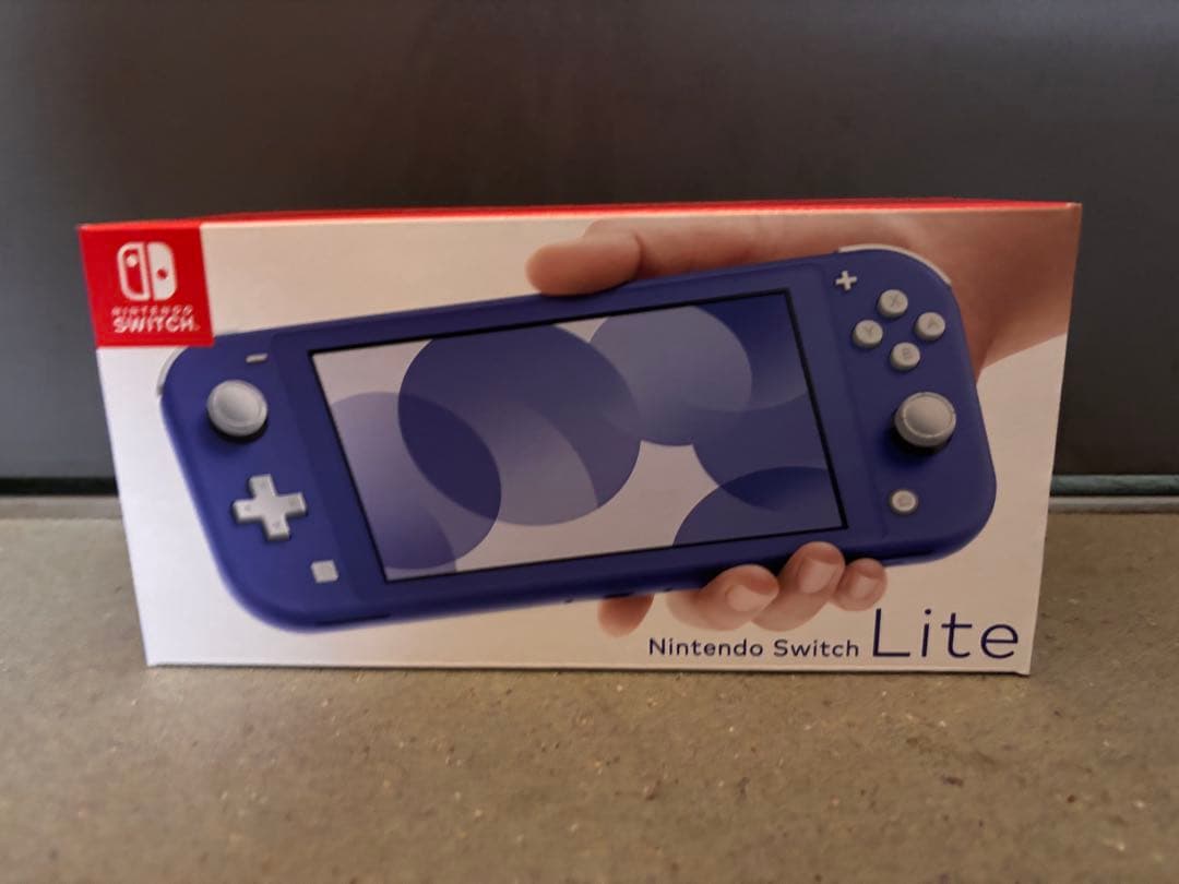 新品Nintendo Switch Lite ニンテンドースイッチライト 本体