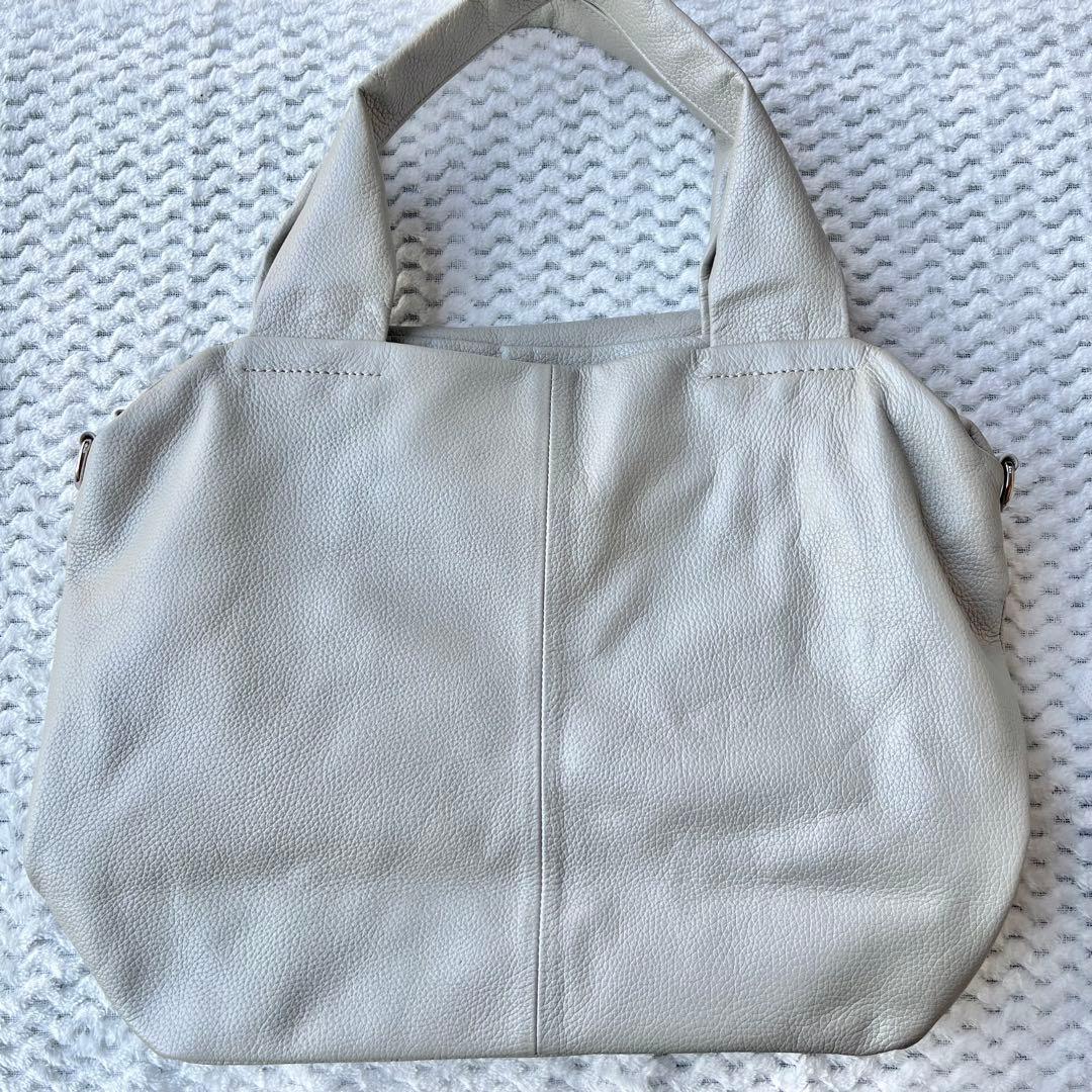 イアパピヨネ レザーフラップ2WAYバッグ　Lサイズ