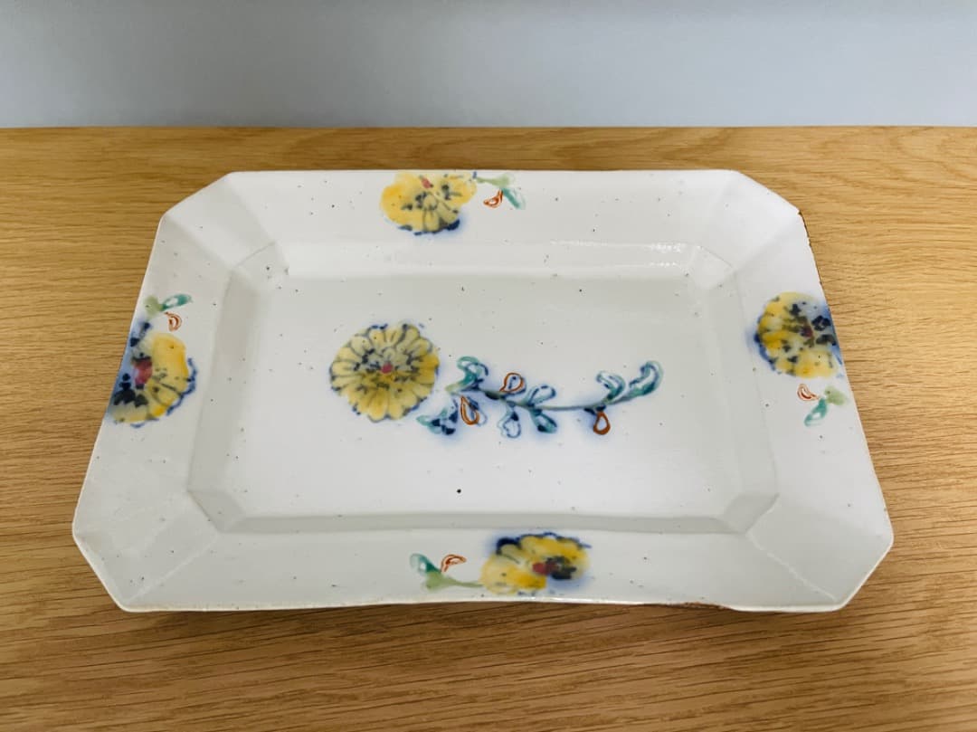 伊藤聡信　印判　色絵角皿