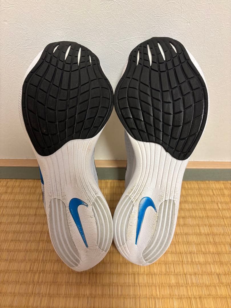 【美品】 NIKE ヴェイパーフライネクスト%2 26.5cm