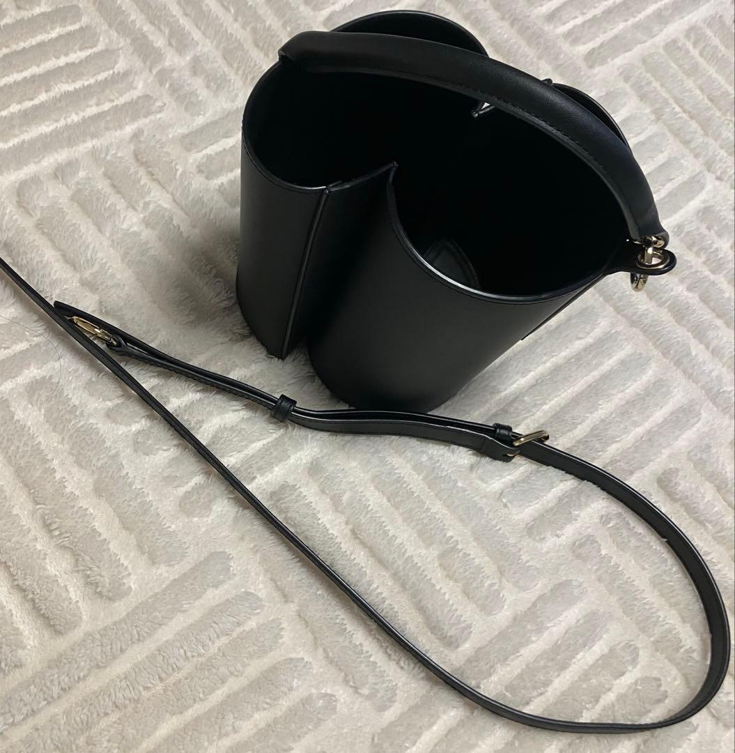 美品！sacai サカイ ミニバッグ S字型 small ショルダー