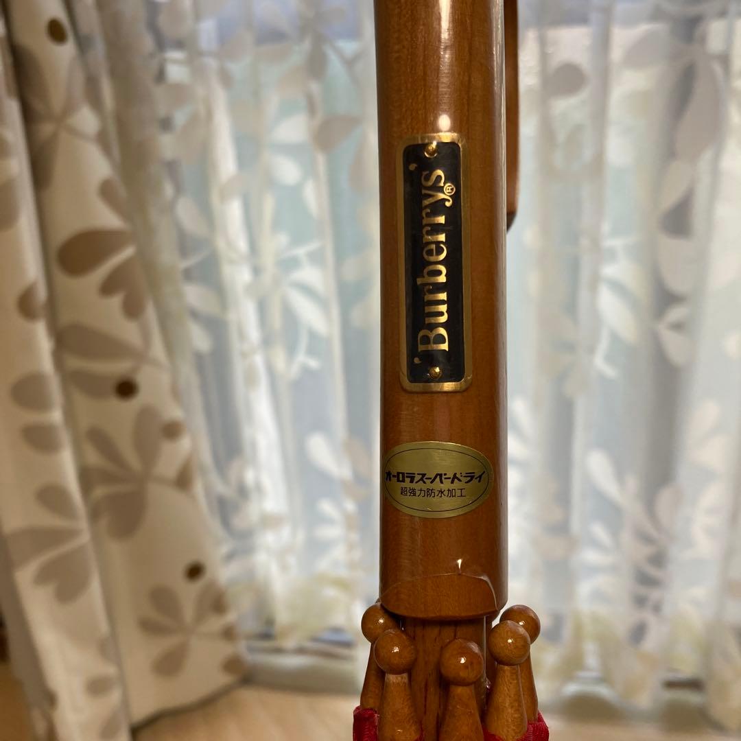 Burberryバーバリー　長傘　ネイビーとレッドのセット
