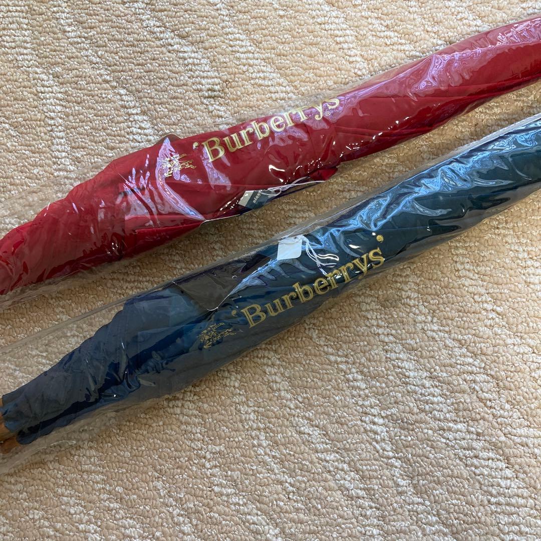 Burberryバーバリー　長傘　ネイビーとレッドのセット