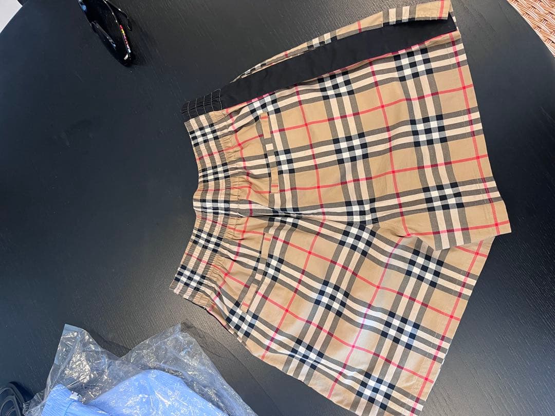 【高山】バーバリー　ショートパンツ　サイズ32