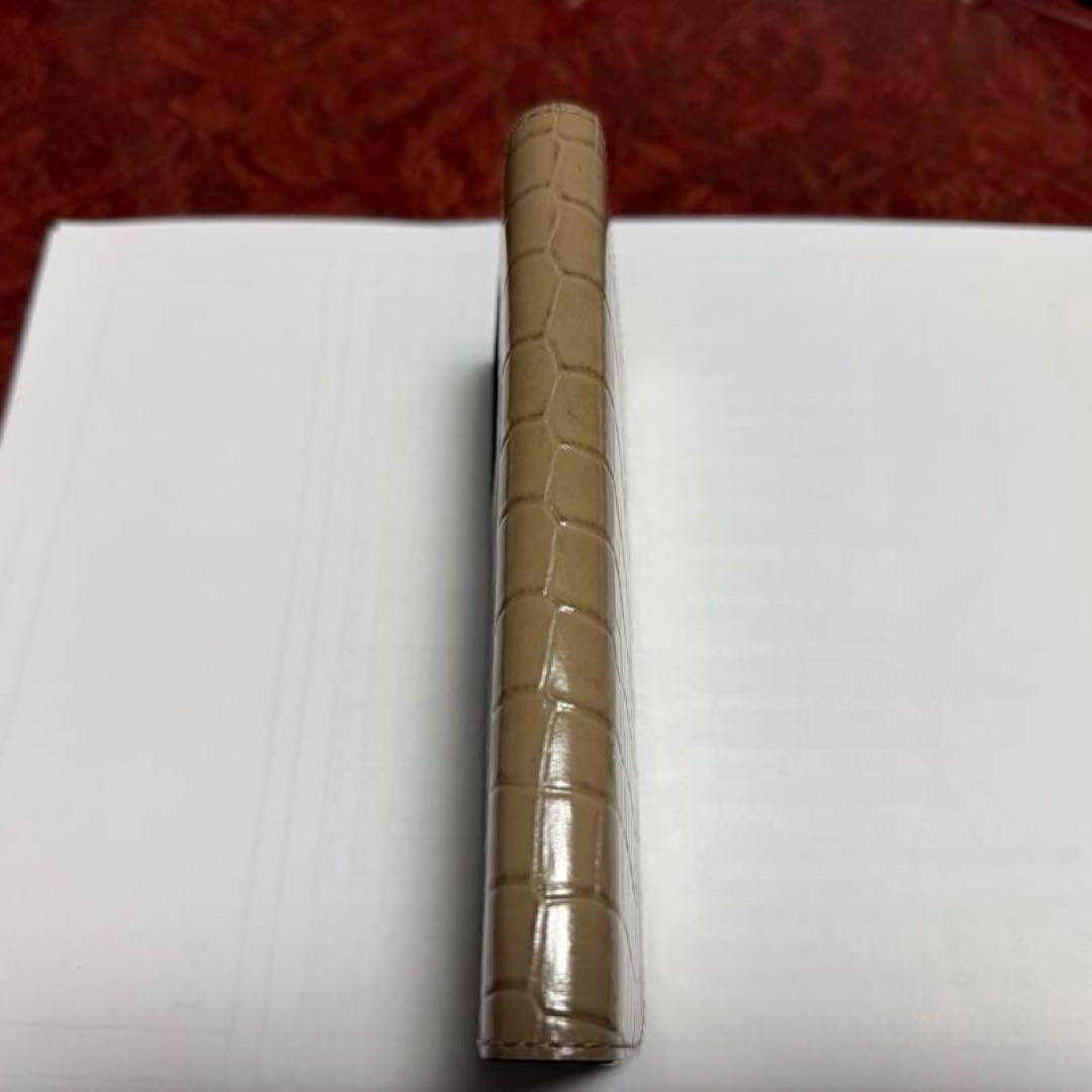 クロコダイル風手帳型・ベージュ・BONAVENTURA・iPhone15Pro