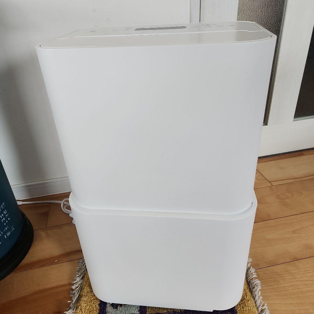 週末限定値下 アイリスオーヤマ 空気清浄機能付除湿器 PD-A140-w