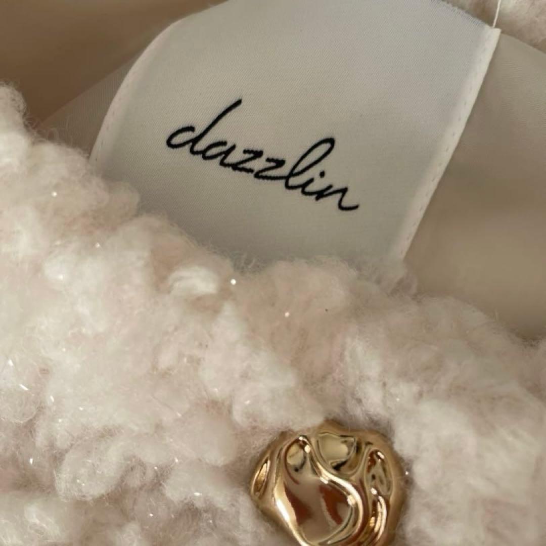 【希少ラメ入り】dazzlin ボアフレンチジャケット　金ボタン　白　ノーカラー