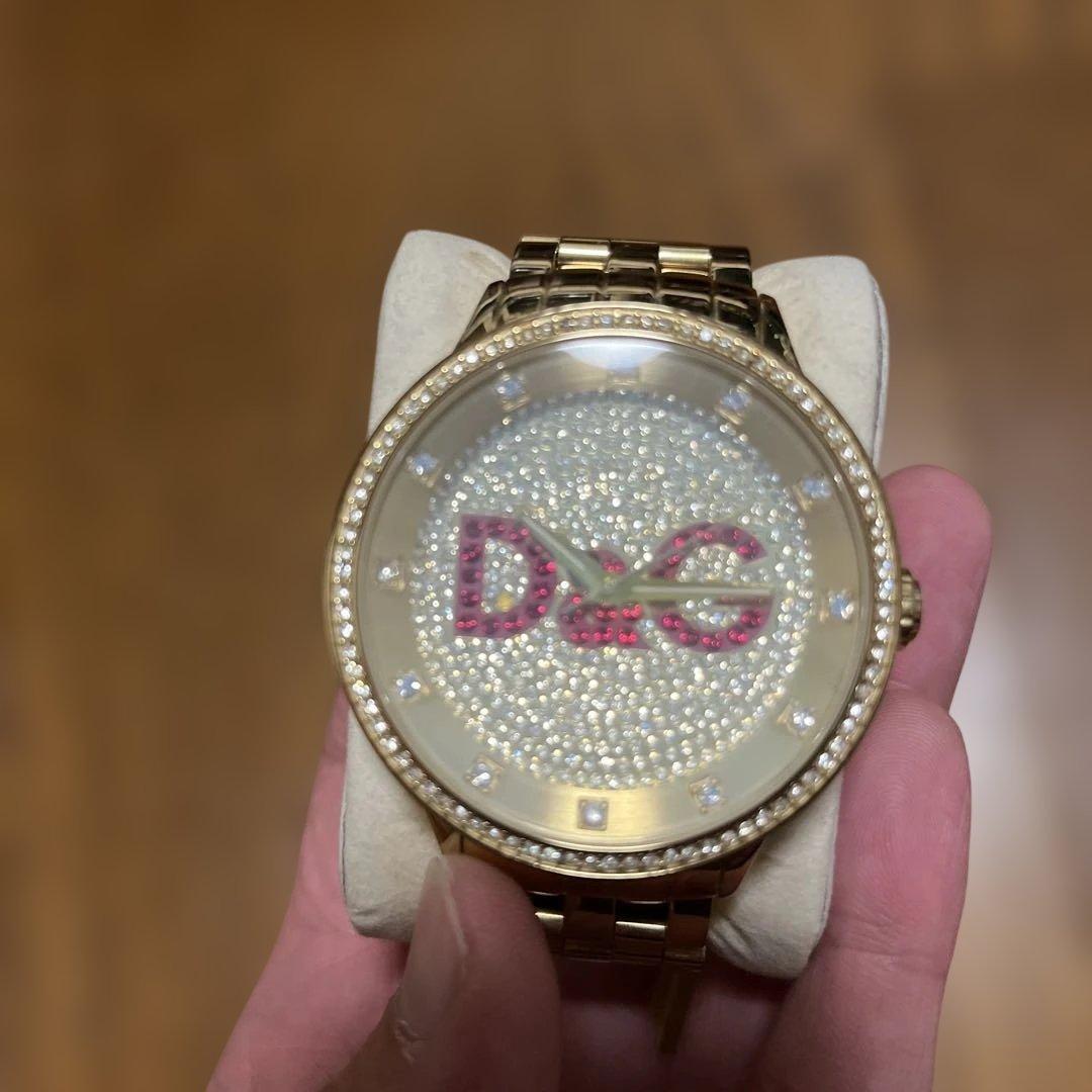 D&G ゴールド 腕時計 ストーン装飾付き