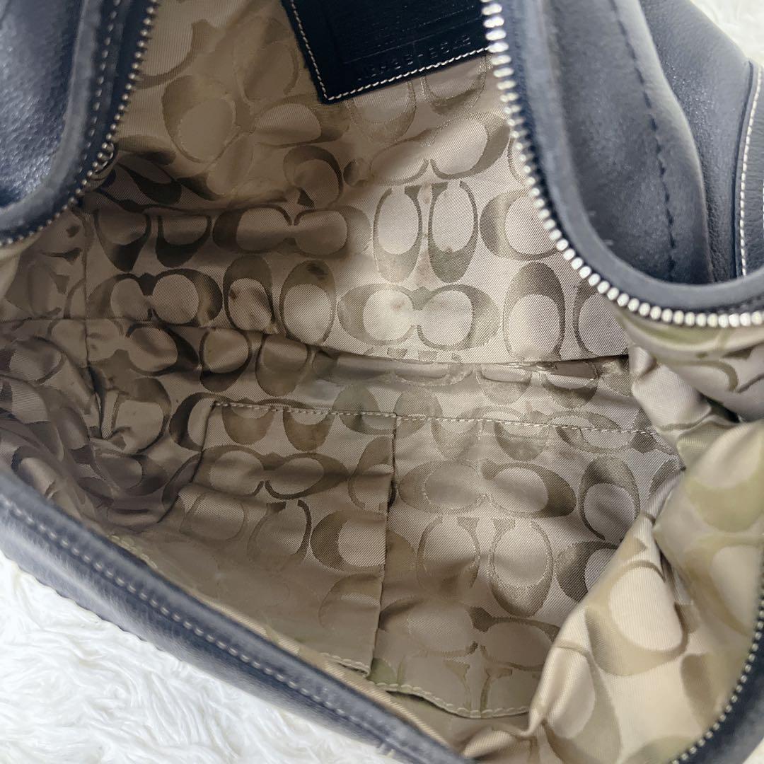 バッグ COACH Black Leather Hobo Half Moon Y2K