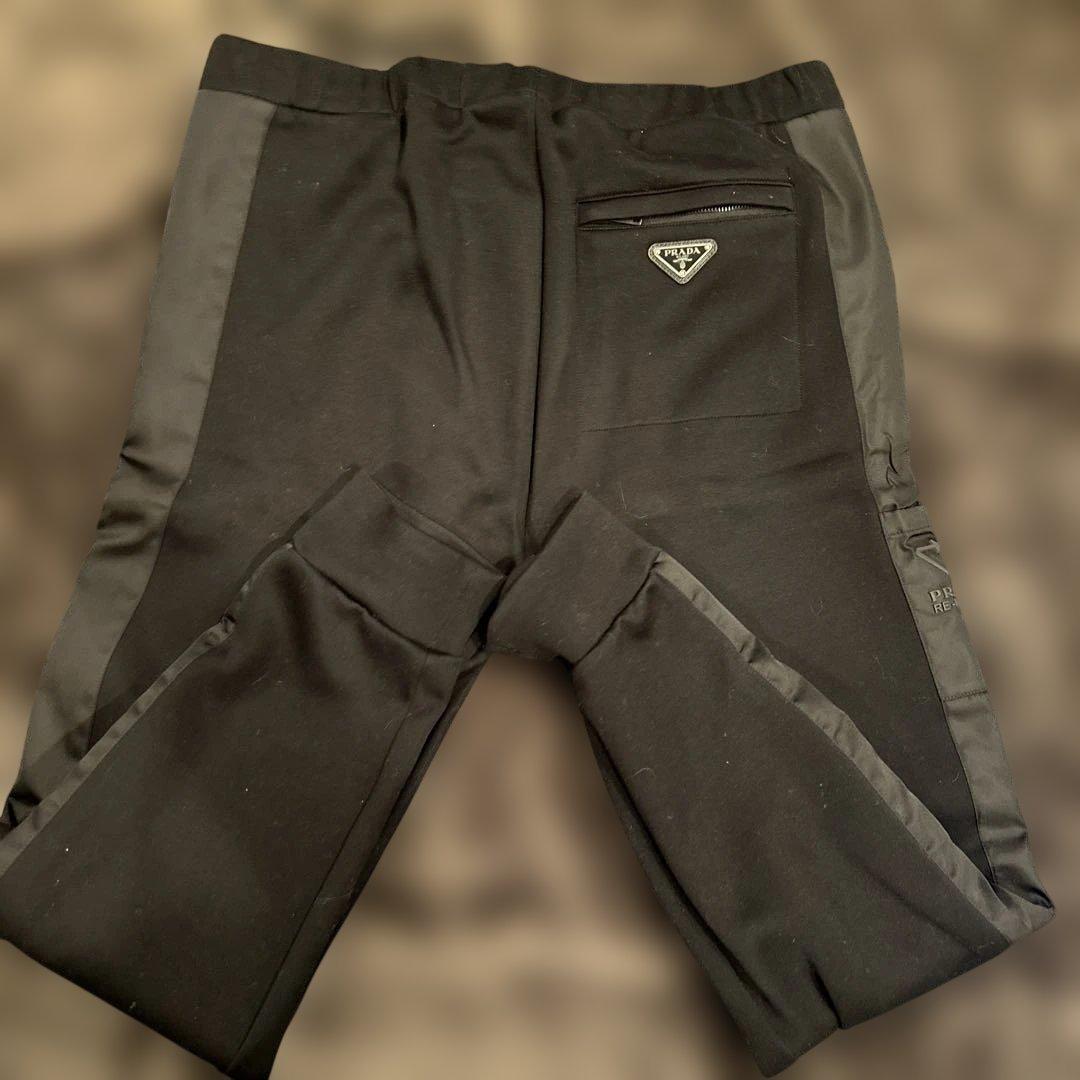 プラダ　PRADA パンツ