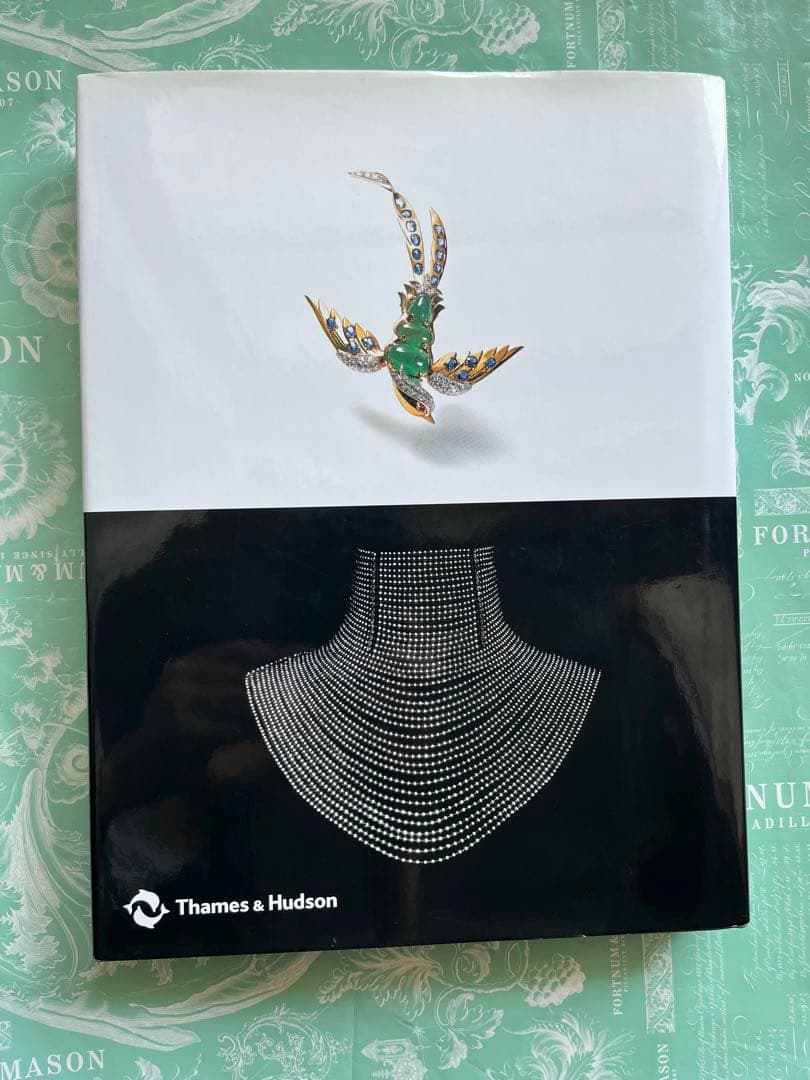 【非売品】Cartier カルティエ　豪華本