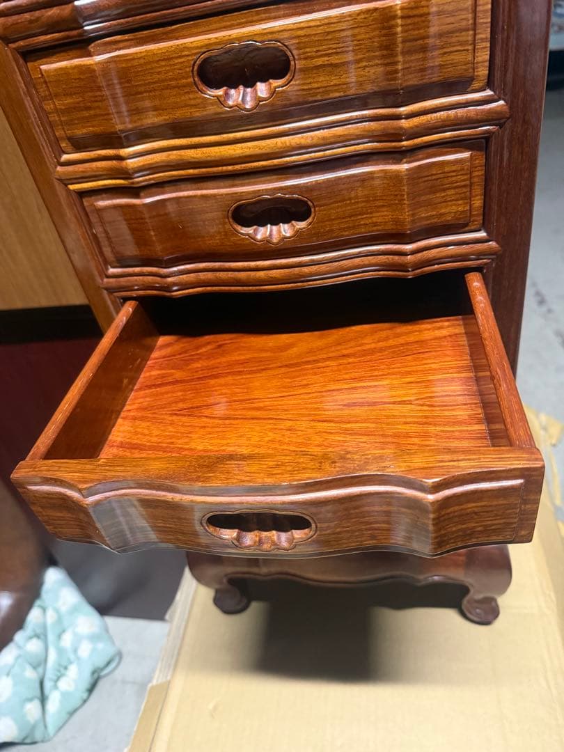 アンティーク タガヤサン チェスト