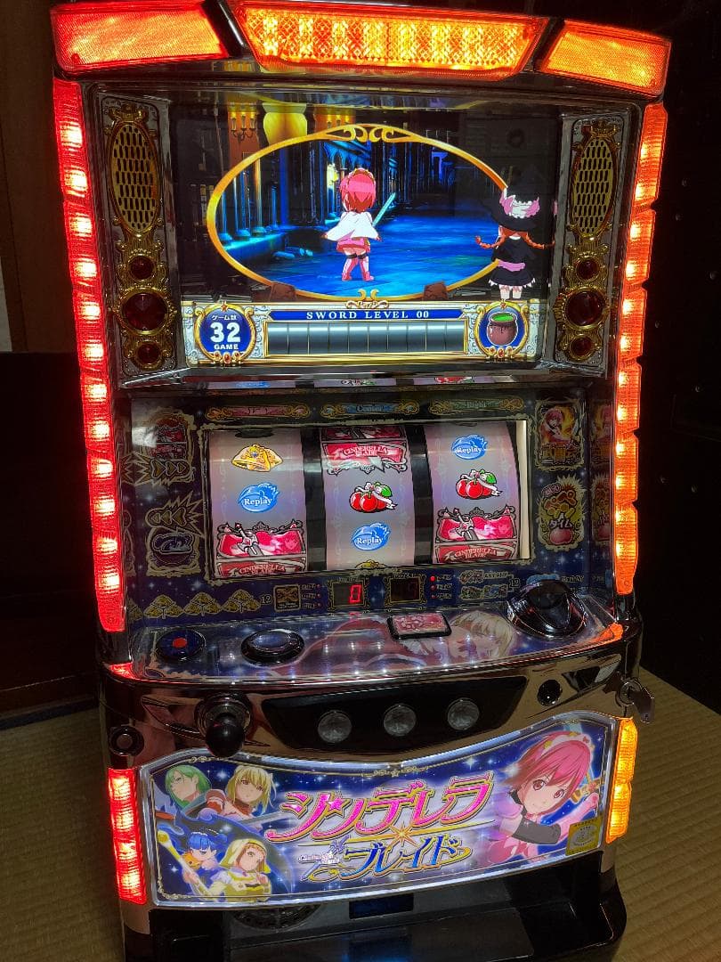 【大幅値引中！】パチスロ実機 シンデレラブレイド 不要機