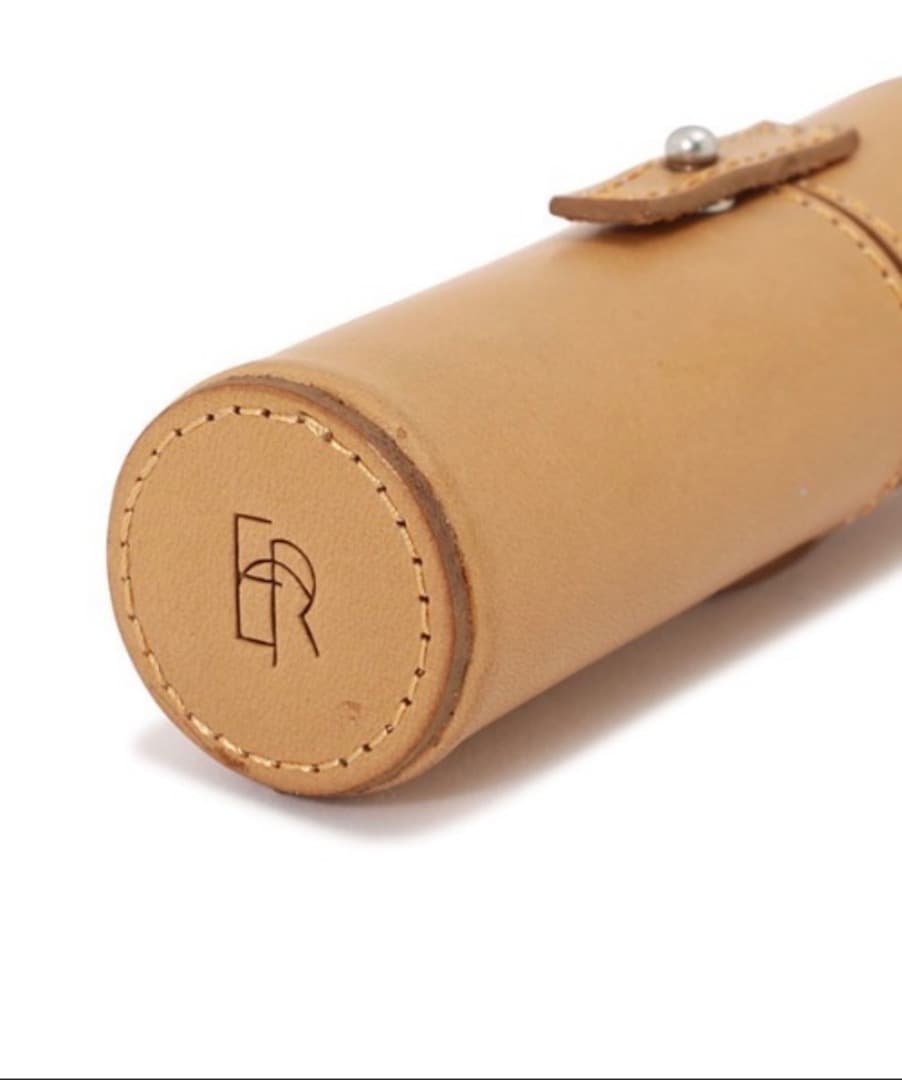 ETRE TOKYO タンドレザーリップケース/BROWN