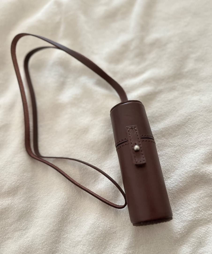 ETRE TOKYO タンドレザーリップケース/BROWN