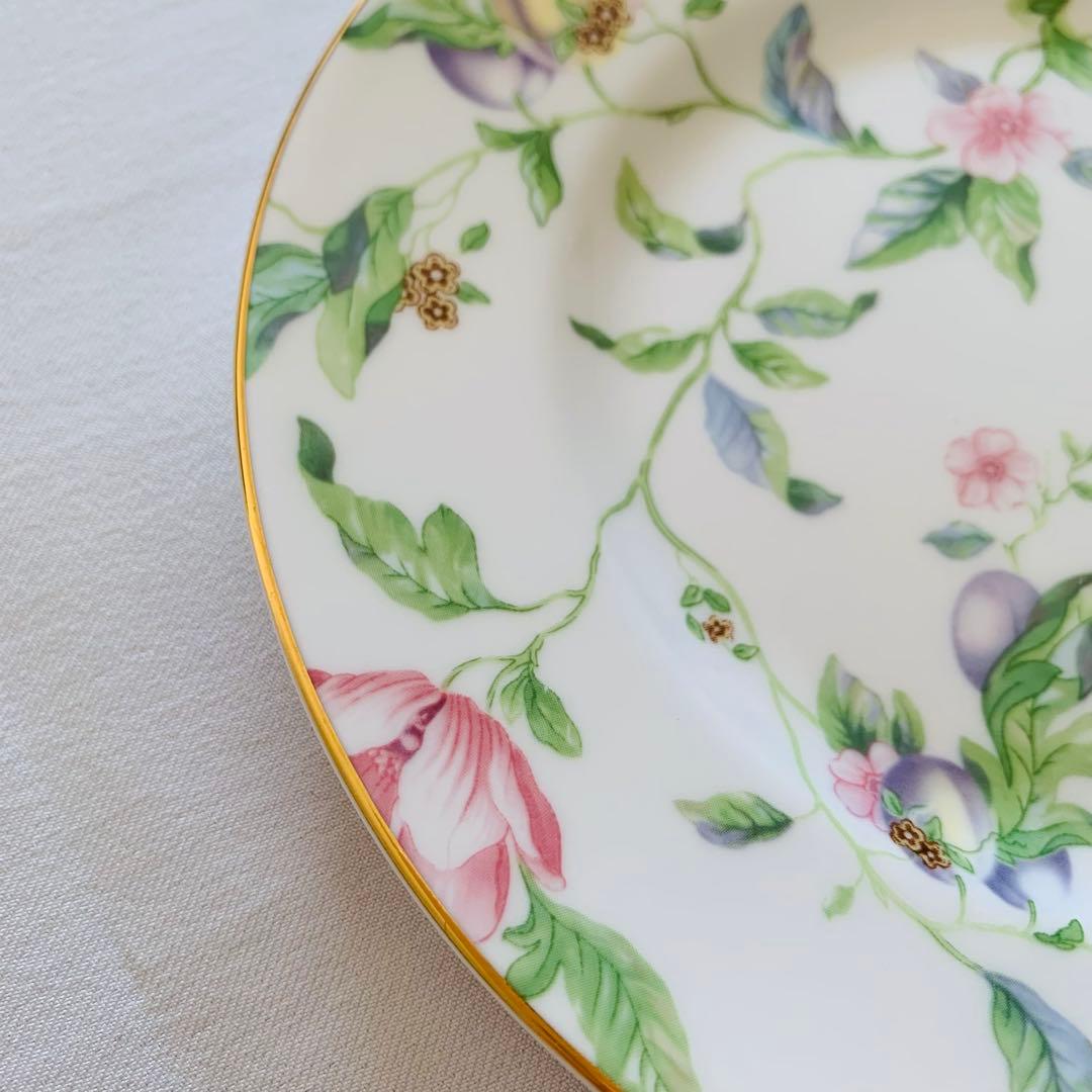 ウェッジウッド　スウィートプラム　ケーキプレート