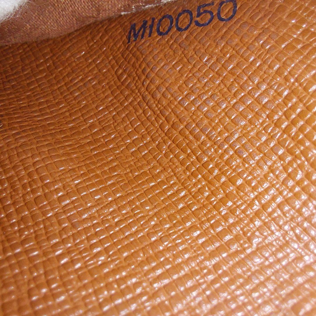 Louis Vuitton ルイヴィトン モノグラム コンパクトジップ二つ折財布