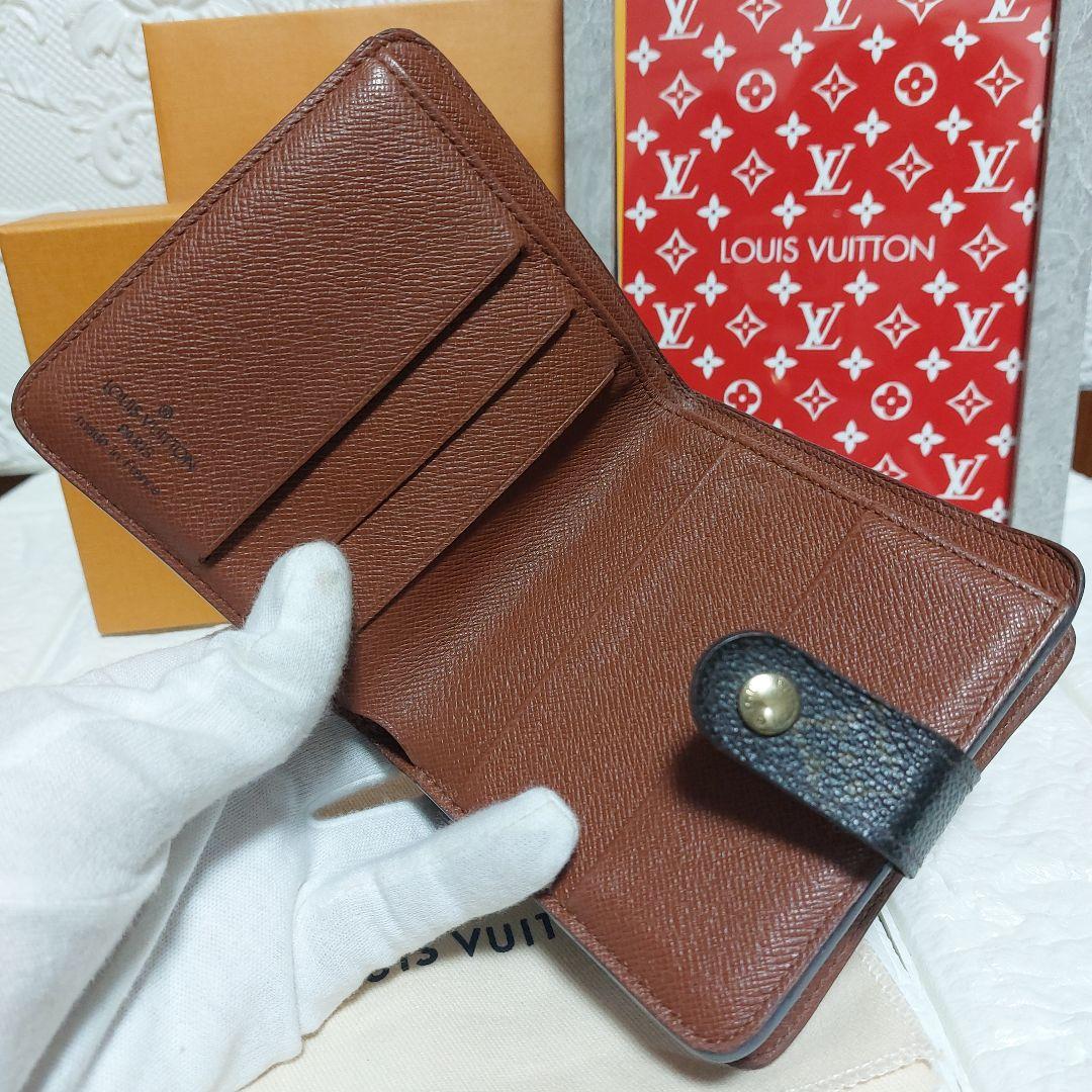 Louis Vuitton ルイヴィトン モノグラム コンパクトジップ二つ折財布