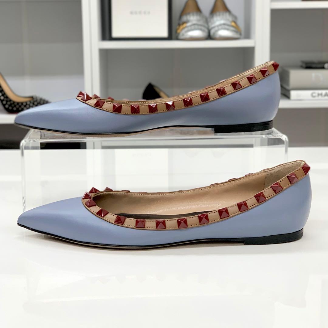 ヴァレンティノ ロックスタッズ レザー フラットパンプス ブルー系